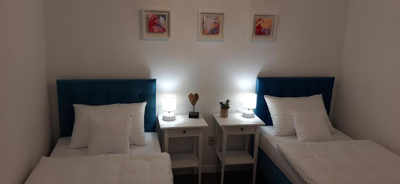 פוביירובו Apartament Riva מראה חיצוני תמונה